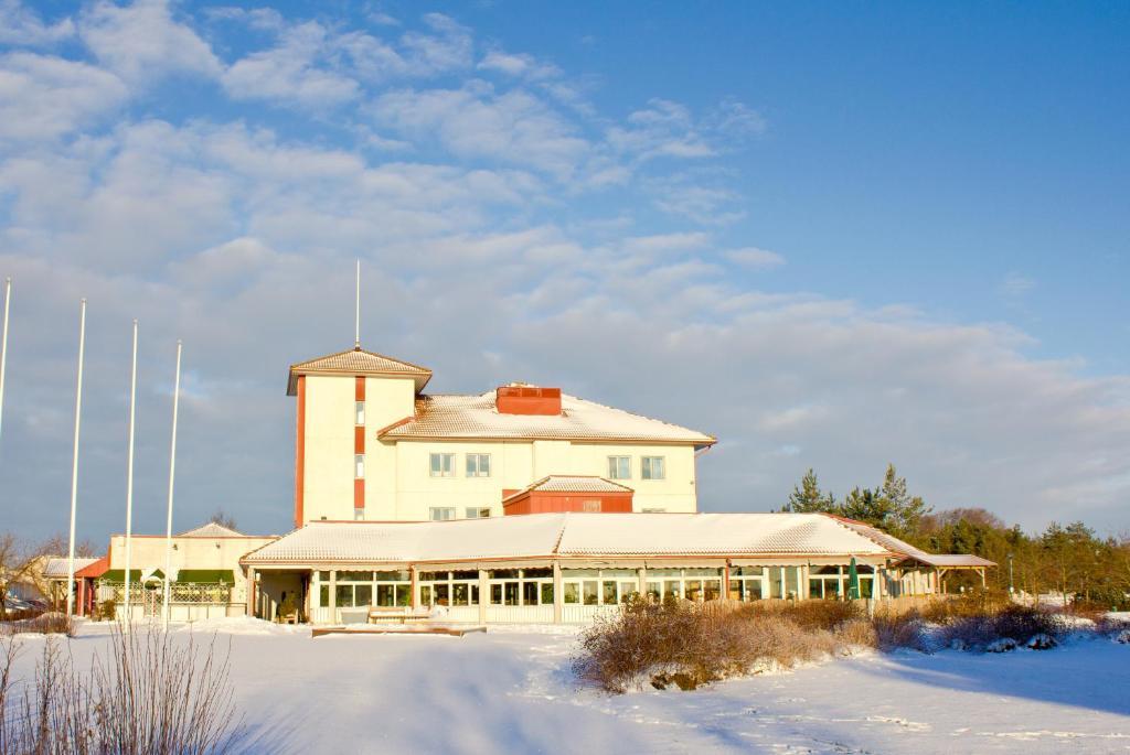 פארגאס Hotel Kalkstrand מראה חיצוני תמונה